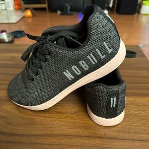 NOBULL Black heather and dusty rose trainer - Women’s 8.5/Men’s 7